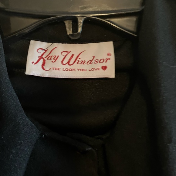 Kay Windsor LS Black Blouse - Picture 5 of 5